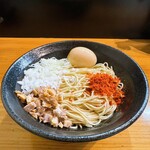 自家製麺 TANGO - 和え玉(塩鶏油)＋超辛いやつ♪