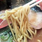 とらきち家 光 - 麺リフト