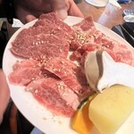 大野商店 - カルビ他盛り合わせ