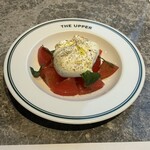 THE UPPER - カプレーゼ・ブッラータチーズ
