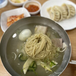 真味平壌冷麺 - 