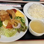 キッチンスズキ - ヒレカツ、プレーンオムレツ、若鶏カラアゲ定食