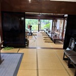 庄屋 - ゆったりの座敷