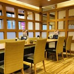 かつはな亭 - 店内