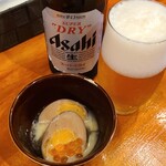 Luv ODEN - ④《おでん》玉子のカルボソース、イクラ添え(税込270円)
            お酒①アサヒスーパードライ(瓶ビール、アサヒビール)(税込750円)