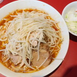 ラーメン二郎 - ラーメン半分＋ＳＫ白ねぎ＋炙