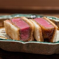 肉割烹 上 - 