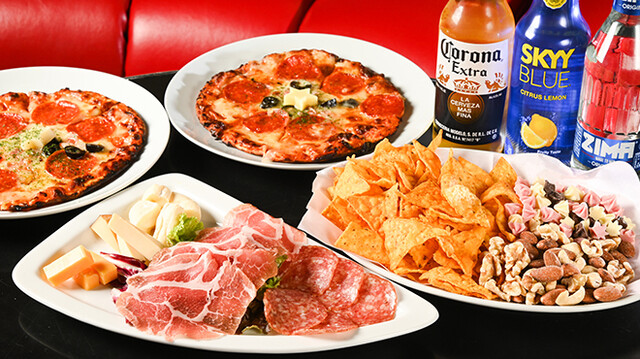 LOOP Maid Darts Bar photo 3