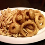 カナヤマ　エイティーズ - フライ2種盛合せ