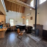 マッケンジーファーム - 店内