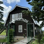 マッケンジーファーム - 店舗入口