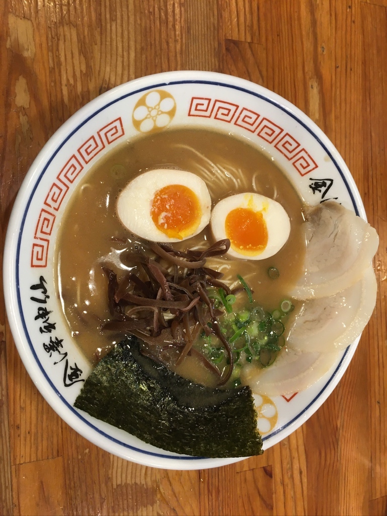 ラーメン にんにくラーメン 幸ちゃん 東三国店(東三国/ラーメン