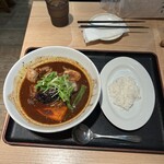 北海道チューボー - チキンスープカレー（激辛、ライス50g）