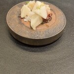 はすのみ - 前菜　瀬戸内の蛸と蕪のネギソース合え　蛸ホント美味しいですねぇ。ネギソースが中華のニュアンスですねぇ。美味しい。