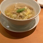 はすのみ - 〆に　八宝キャベツのあっさり麺　あっさりだけど奥深いスープ！洗われる感じでした。