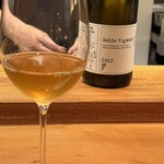 はすのみ - イタリア　プーリア　白ワイン　熟成しておりかなり良い色！