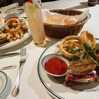 ウルフギャング・ステーキハウス 丸の内店 - 
