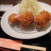加藤牛肉店 小川のうに - ミックスフライ