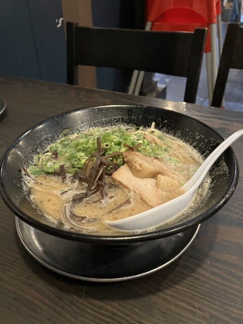 閉店】濃厚豚骨NOTON （ノートン） - 鶴田/ラーメン | 食べログ