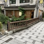 252578304 - 