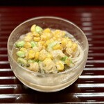 多仁本 - ■枝豆と玉蜀黍のかき揚げ　蓴菜の半田素麺
      大好物しか入っていない大好物(^^)
      これは、丼で行けますね。