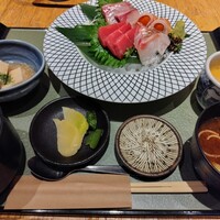 大山鶏と鮮魚 居酒屋 まいか - 