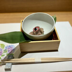 名駅 鮨 天野 - 黒毛和牛の和風出汁煮込み