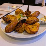インディアンレストラン西麻布 by KENBOKKE - ジューシー過ぎる！タンドールラインアップ！