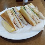 珈琲大使館 - よそのケミカルな味のサンドが食べれなくなりそうな位に好き