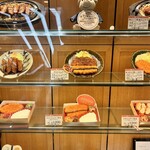 名古屋名物 みそかつ 矢場とん 名古屋駅名鉄店 - 