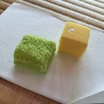 明々庵 - 銘菓「菜種の里」と「若草」