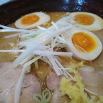 麺屋七彩 - 