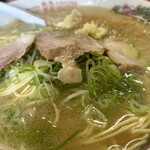 江ちゃんラーメン - スープが…美味そう(@￣ρ￣@)