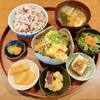 ウチノオカン～野菜と麹のやさしいお店～