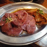 秩父ホルモン酒場 まる助 - 