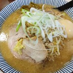 灼味噌らーめん 八堂八 - 味玉味噌 1150円、野菜増し 150円