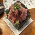 マグロと炉端 成る - 