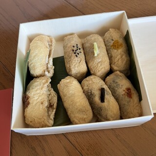 口コミ一覧 : KITAINARI （キタイナリ） - 麻布十番/いなり寿司 [食べログ]