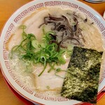 盛多や - ラーメン  680円