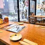 とり乃屋 - 内観。