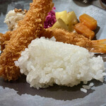 一体感 - ●雪椿　●エビフライW