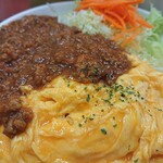 キッチン マルニ - オムカレー