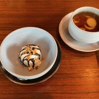 KYOTO BISTRO - シグネチャーココナッツアイスクリーム