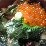 柳橋食堂 - 特製海鮮ドーン！（いくら入り）