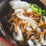 ヨコクラうどん - なめこおろしぶっかけ