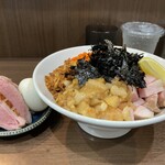 ヌードル＆スパイスカレー 今日の1番 - 