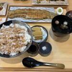 関西風 炭焼うなぎ専門店 鰻丸 - 