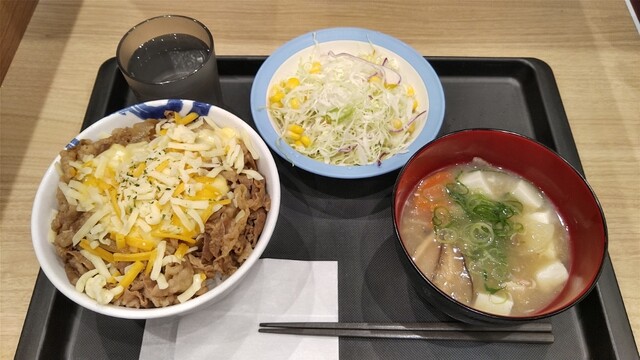 松屋 上山店 - かみのやま温泉（牛丼）の写真
