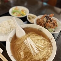 味の中華 羽衣 銀座本店 - 麺