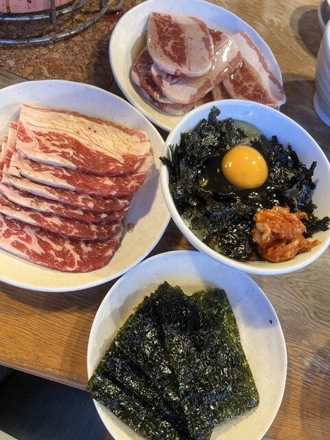 Genki Shichirin Yakiniku Gyushige Ekoda Ten